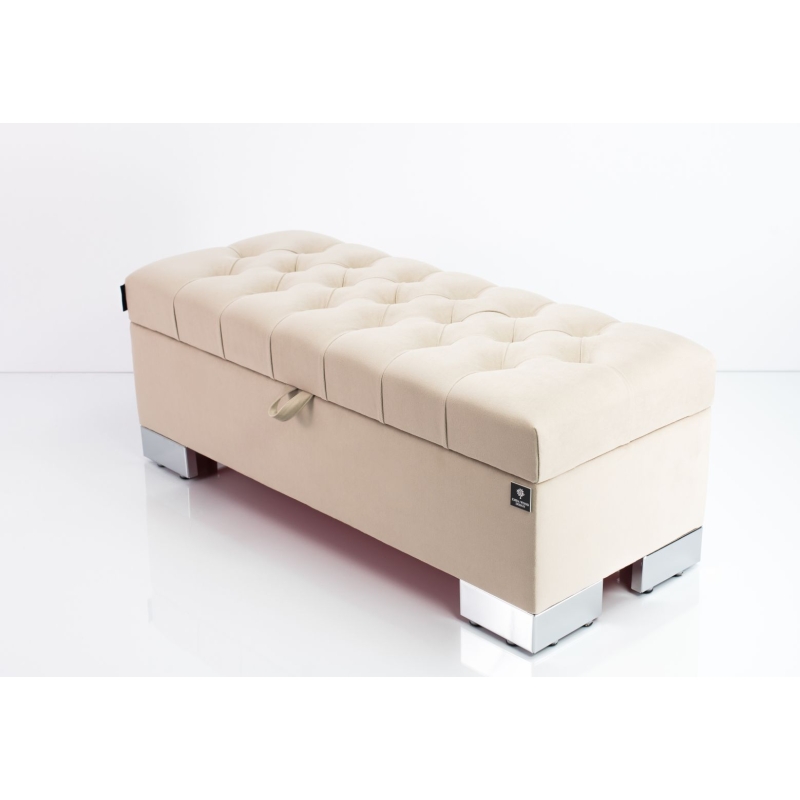 Tufted Storage Bench